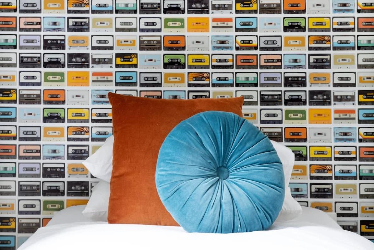 Velvet Vinyl Holiday home *
